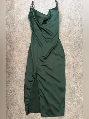 PrettyLittleThing | Dresses | Plt One Shoulder Emerald Green Ruched Midi  Dress | Poshmark